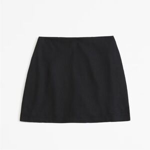 A&F black mini skort